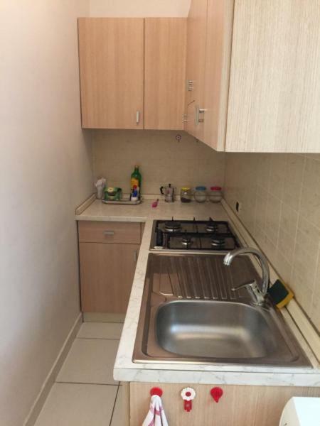 La Casa Di Flo Hotel Наполи Екстериор снимка